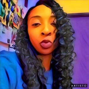 Meet your Posher, Charmaine